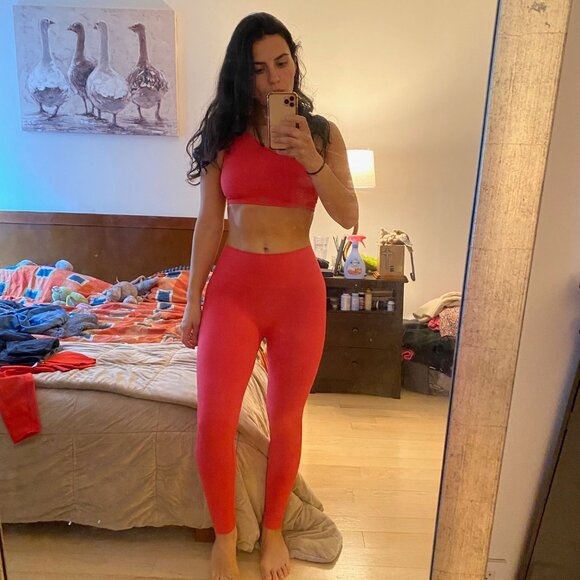 Activewear Set - Picture 1 of 3